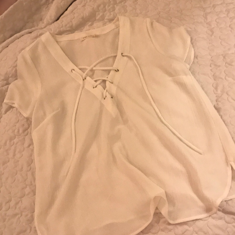 White lace detail shirt